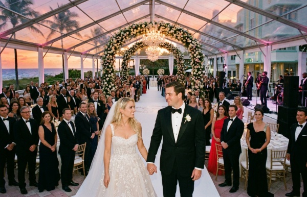 My Husband Texted Me at 2:47 A.M. to Say He Married Someone Else on a Beach in Miami
